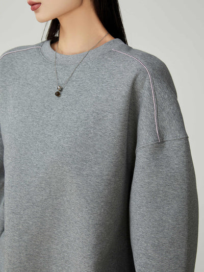 Sudadera Gris con Estampado de Cuello Redondo - Image 5