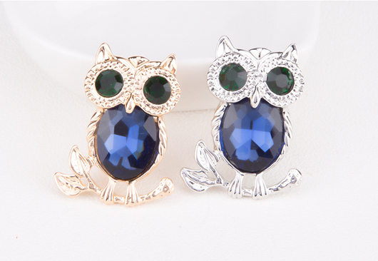 Broche de Cristal Búho Hecho a Mano - Joya Artesanal Exquisita
