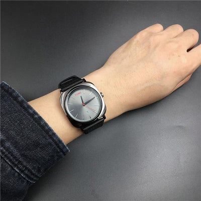 Reloj de Negocios Cuadrado para Hombre - Elegancia Profesional