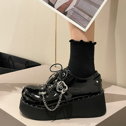 Zapatos Plataforma Punk Lolita en Cuero Negro - Image 4