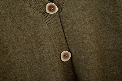 Conjunto Elegante: Cardigan Escote V y Pantalón Ancho - Image 10