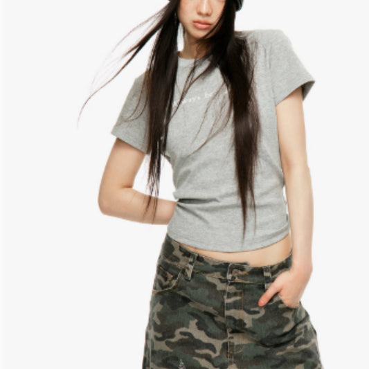 Camiseta Básica Cuello Redondo Manga Corta para Mujer - Image 2