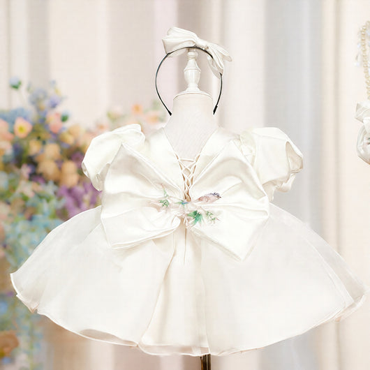Vestido de Fiesta Infantil Blanco con Mangas Abullonadas de Satén - Image 10