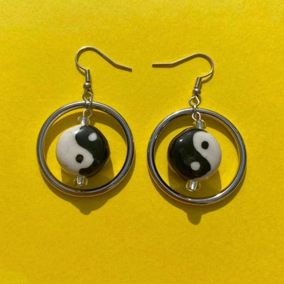 Aretes Divertidos de Chismes para Mujer - Diseño Cómico y Expresivo