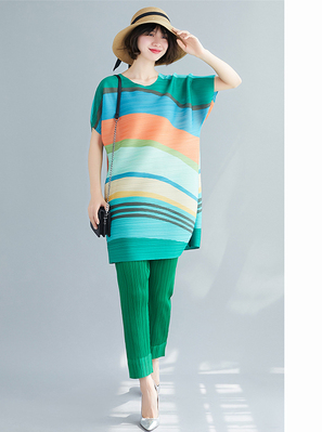 Blusa Coreana Oversize Rayas Arcoíris Talla Grande - Image 4