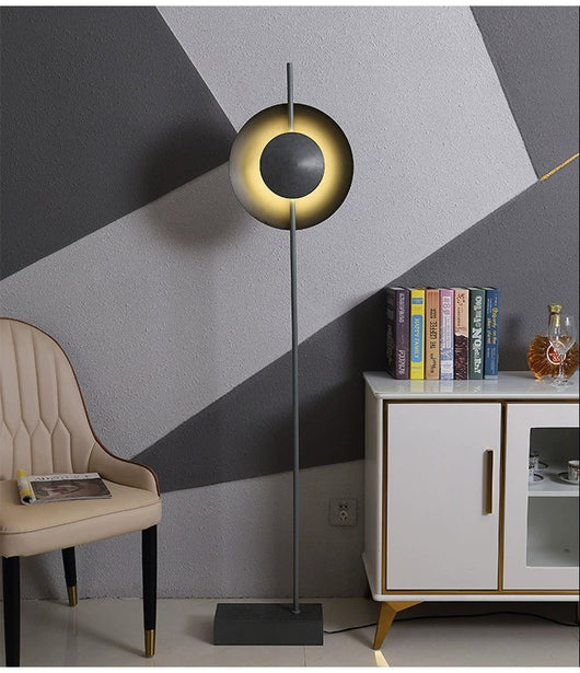 Lámpara de Piso Minimalista con Diseño Geométrico - Image 10