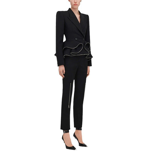 Traje Ejecutivo Dos Piezas con Blazer Ajustado y Pantalón Entallado - Image 5
