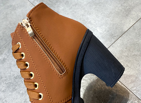 Botas Martin de Tacón Grueso con Hebilla Metálica para Mujer - Image 15