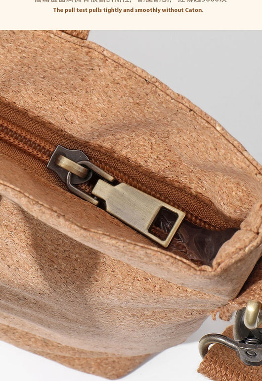 Bolsa Crossbody de Corcho Ecológica con Capacidad de Tote Portátil - Image 14