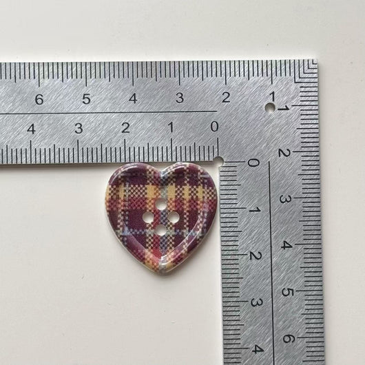Botón Decorativo de Corazón a Cuadros - Image 29