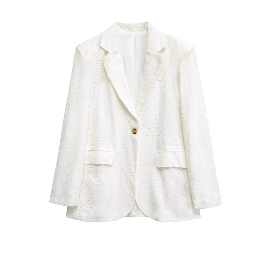 Chaqueta Casual con Detalles Calados y Botón Único