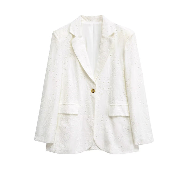 Chaqueta Casual con Detalles Calados y Botón Único