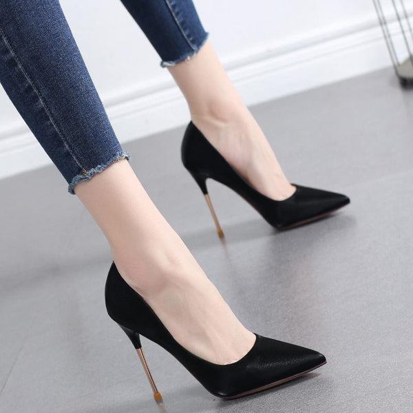 Tacones Stiletto Metalizados de Diseño Parisino