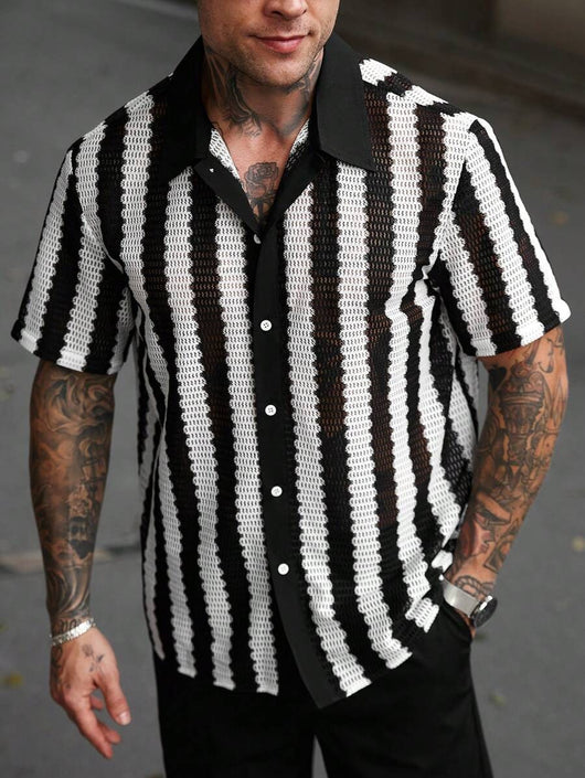 Camisa Manga Corta a Rayas Negras y Blancas con Detalles Calados - Image 5