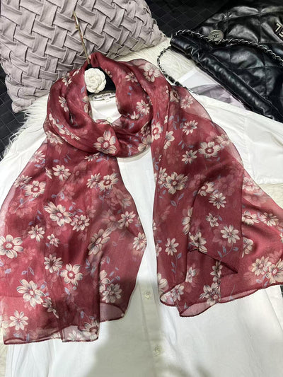 Pañuelo de Seda Mulberry con Estampado Digital - Ligero y Fluido para Verano - Image 13