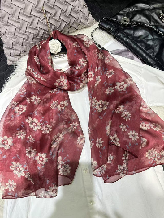Pañuelo de Seda Mulberry con Estampado Digital - Ligero y Fluido para Verano - Image 13