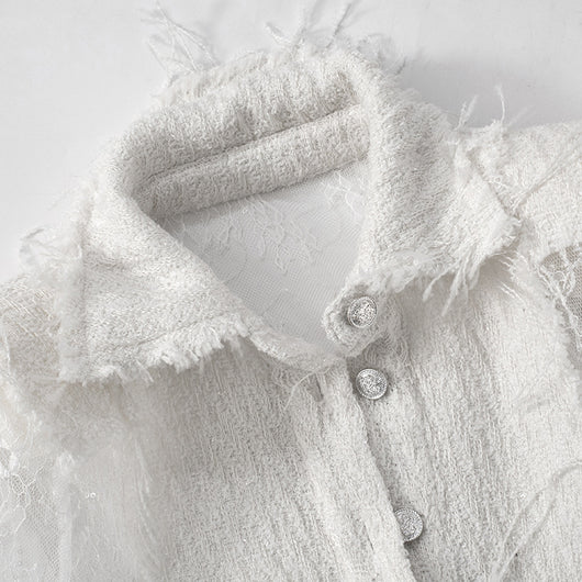 Blusa Transparente con Encaje Blanco y Costuras Decorativas - Image 23