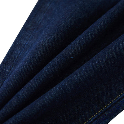 Jeans Rectos Rojo Intenso de Corte Clásico - Image 17