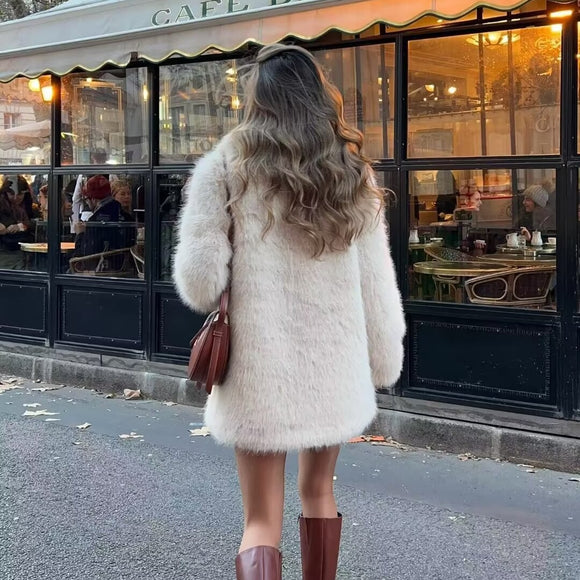 Abrigo de Pelaje Suelto Largo Elegante para Mujer