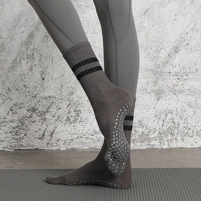 Calcetines Yoga Antideslizantes Profesionales Largos al por Mayor - Image 12