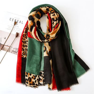 Pañuelo Estampado Leopardo con Contraste de Colores Dongdaemun para Mujer - Image 2