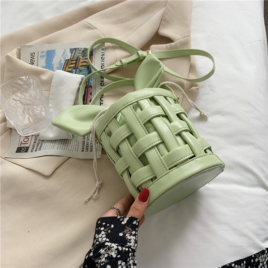 Bolsa Tejida Hueca de Verano - Diseño Exclusivo Tipo Cubo Portátil - Image 6