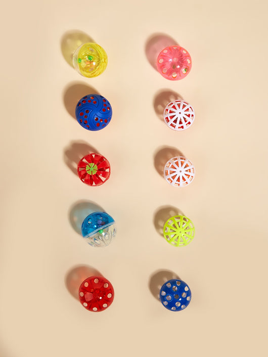 Six colorful plastic bell mesh hollow cat teasing balls in orange, green, red, purple, and pink, each 4cm. - Image 22