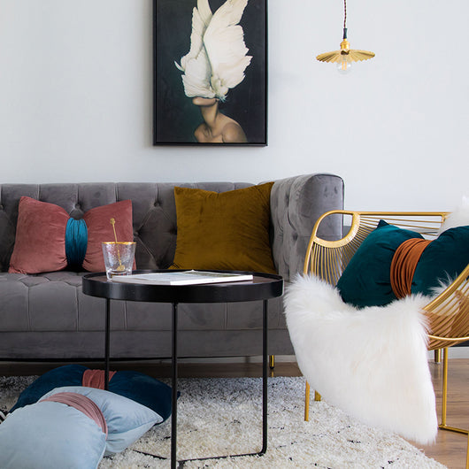 Almohada de Cintura Terciopelo con Moño Elegante - Image 4