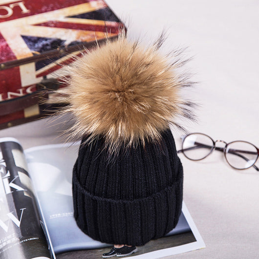 Gorro de Lana Tejido con Protección de Orejas para Otoño e Invierno - Image 9