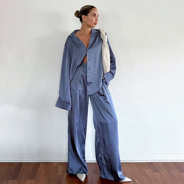 Conjunto Elegante de Satén: Blusa Manga Larga y Pantalón Talle Alto - Image 16