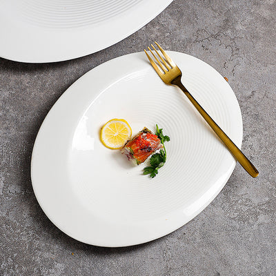 Plato Ovalado de Porcelana Francesa Elegante - Image 2
