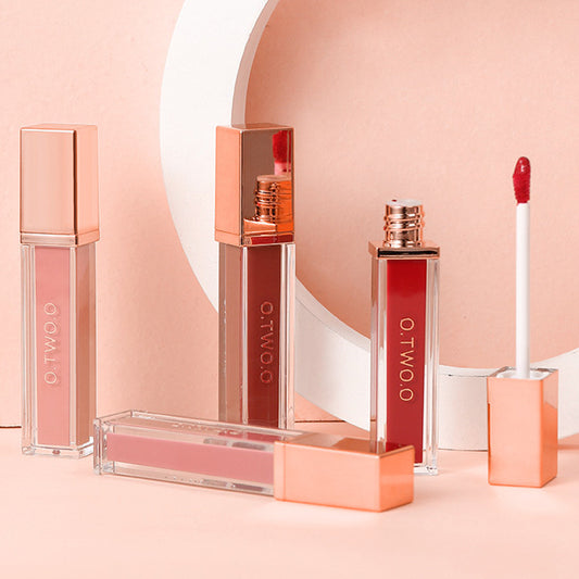 Brillo Labial Mate Terciopelo 18 Colores - Fórmula Larga Duración Anti-transferencia