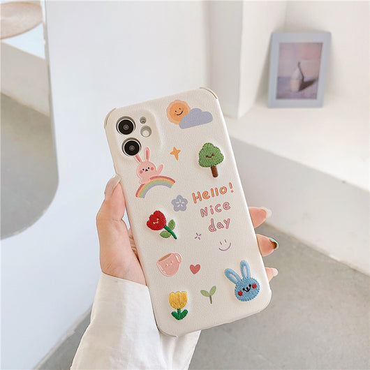 Funda para Teléfono con Diseño Bordado de Osito y Conejo - Image 4
