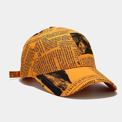 Gorra de Béisbol Retro Estilo Universitario con Patrón de Periódico para Hombre - Image 8
