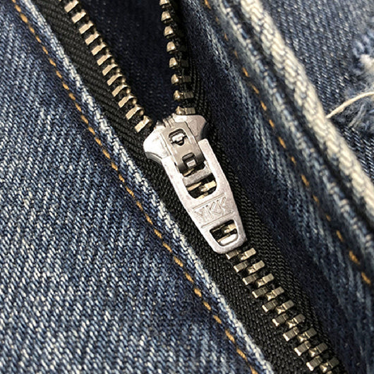 Jeans Rotos de Moda Urbana con Diseño Desgastado - Image 12