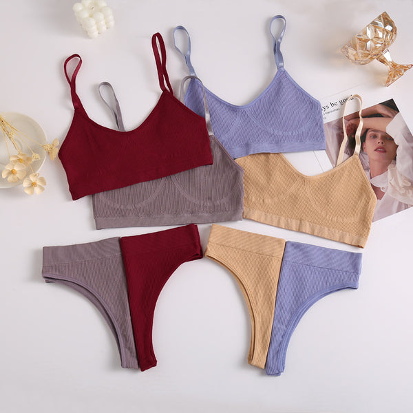 Conjunto de Ropa Interior Sin Costuras: Top 217 y Panti 216