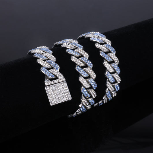 Collar para Hombre en Aleación con Dije de Diamante Azul Polvoso y Cierre de Bisagra - Image 6