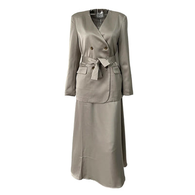 Traje Ejecutivo de Doble Botonadura para Mujer - Image 7