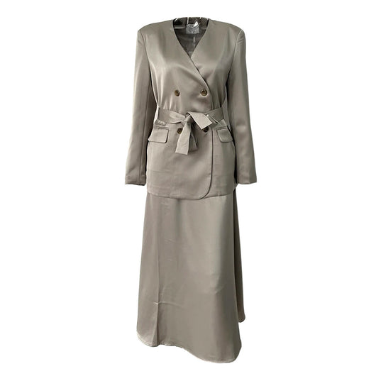Traje Ejecutivo de Doble Botonadura para Mujer - Image 7
