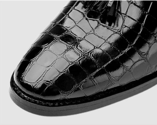 Zapatos de Cuero con Patrón Serpiente y Punta Afilada - Estilo Vintage - Image 17