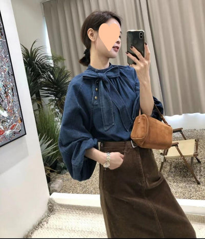 Camisa Denim Retro Suelta con Cuello y Cordones para Mujer - Image 14
