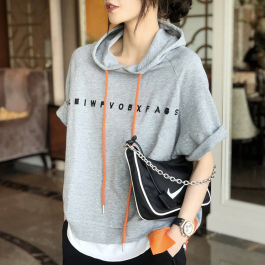 Playera Suelta con Capucha y Mangas Cortas para Mujer - Image 8