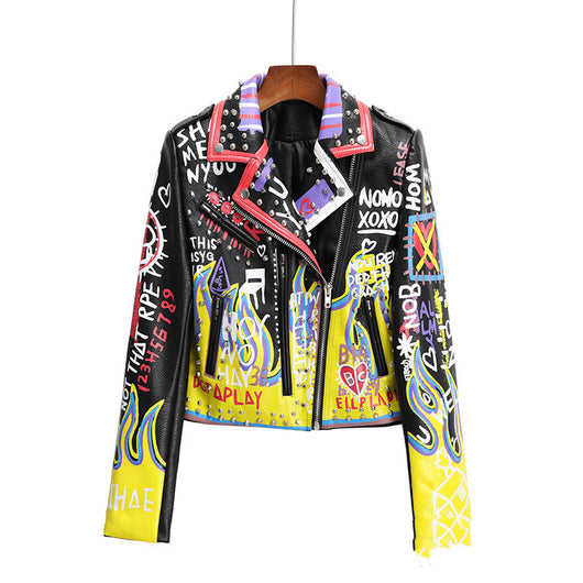 Chaqueta de Cuero para Motocicleta con Remaches Graffiti para Mujer - Image 15