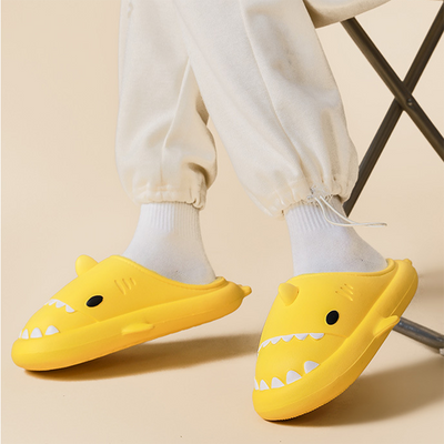 Pantuflas Tiburón Cartoon para Parejas - Zapatillas EVA Impermeables Invierno - Image 26
