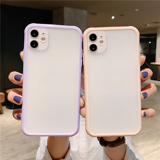 Funda Protectora iPhone 12 de Policarbonato Mate - Image 4