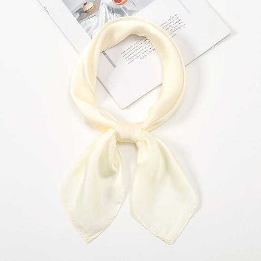 Pañuelo de Satén Liso Versátil y Elegante - Image 8