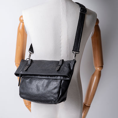 Bolsa Mensajera de Cuero para Hombre Estilo Japonés Casual - Image 8