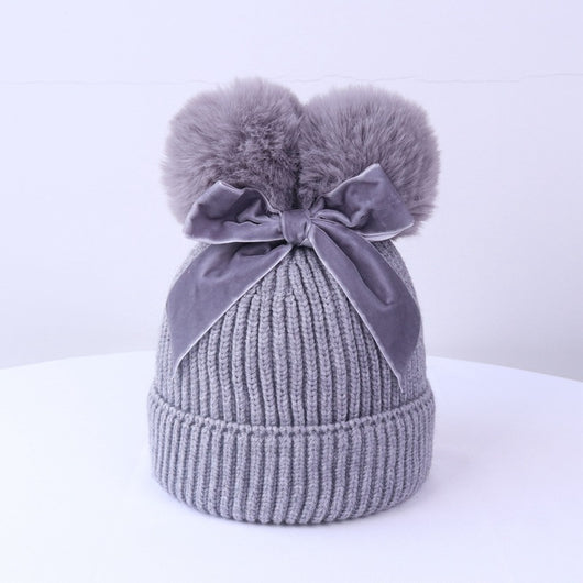 Gorro Tejido con Doble Pompón - Calidez y Estilo para el Invierno - Image 12