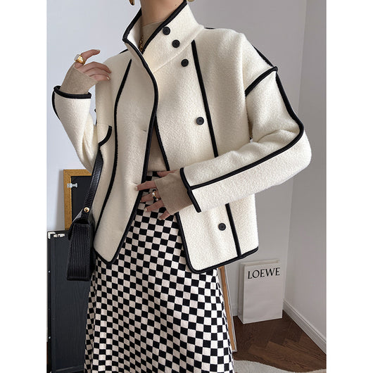 Abrigo Cropped con Cuello Alto y Ribete Contrastante - Image 13