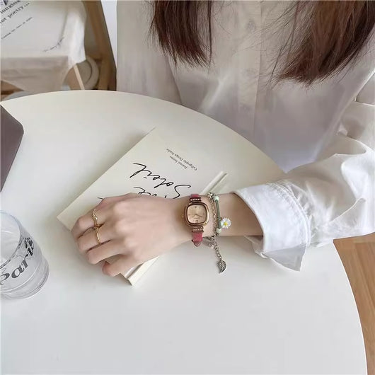 Reloj Minimalista para Mujer con Diseño Cuadrado Retro - Image 18